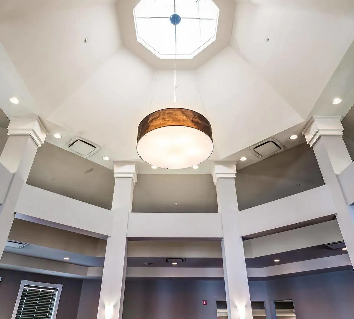Royal Hotel Calgary, Trademark Collection By Wyndham YYC