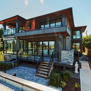 The Chateau Homestay Burnaby
